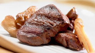 Simple Venison Steak Recipe  Made in Cast Iron Skillet [upl. by Vesta]