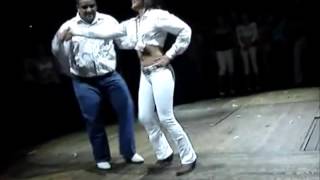 GORDITO ES BUENO BAILANDO CUMBIA [upl. by Betthezel]