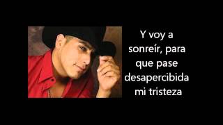 Espinoza Paz  Un Hombre Normal Letra Lyrics [upl. by Jamnis]