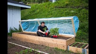 Easy DIY Hinged HOOPHOUSE for Raised Bed [upl. by Nitsugua]