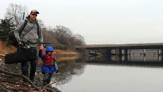 How to catch carp in a river  Carp fishing in winter [upl. by Noellyn]