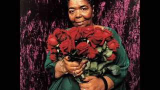 Cesaria Evora  Voz dAmorwmv [upl. by Avlasor]