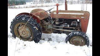 Massey Ferguson 35 MF 35 tractor restoration project part 1 [upl. by Eliath]