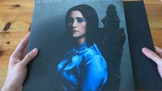 Julieta Venegas  Tu Historia en vinilo [upl. by Larine]