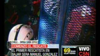 C5N CHILE RESCATE DE MINEROS BAJÓ EL PRIMER RESCATISTA [upl. by Ecenahs339]