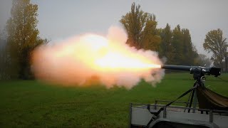 Salutkanone  Böllerkanone mit Rohrrücklauf und Fallblockverschluss Kal 60mm [upl. by Sirret625]